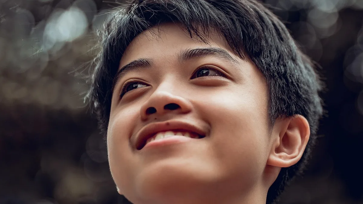 Front Tooth Implants: Aesthetic Considerations